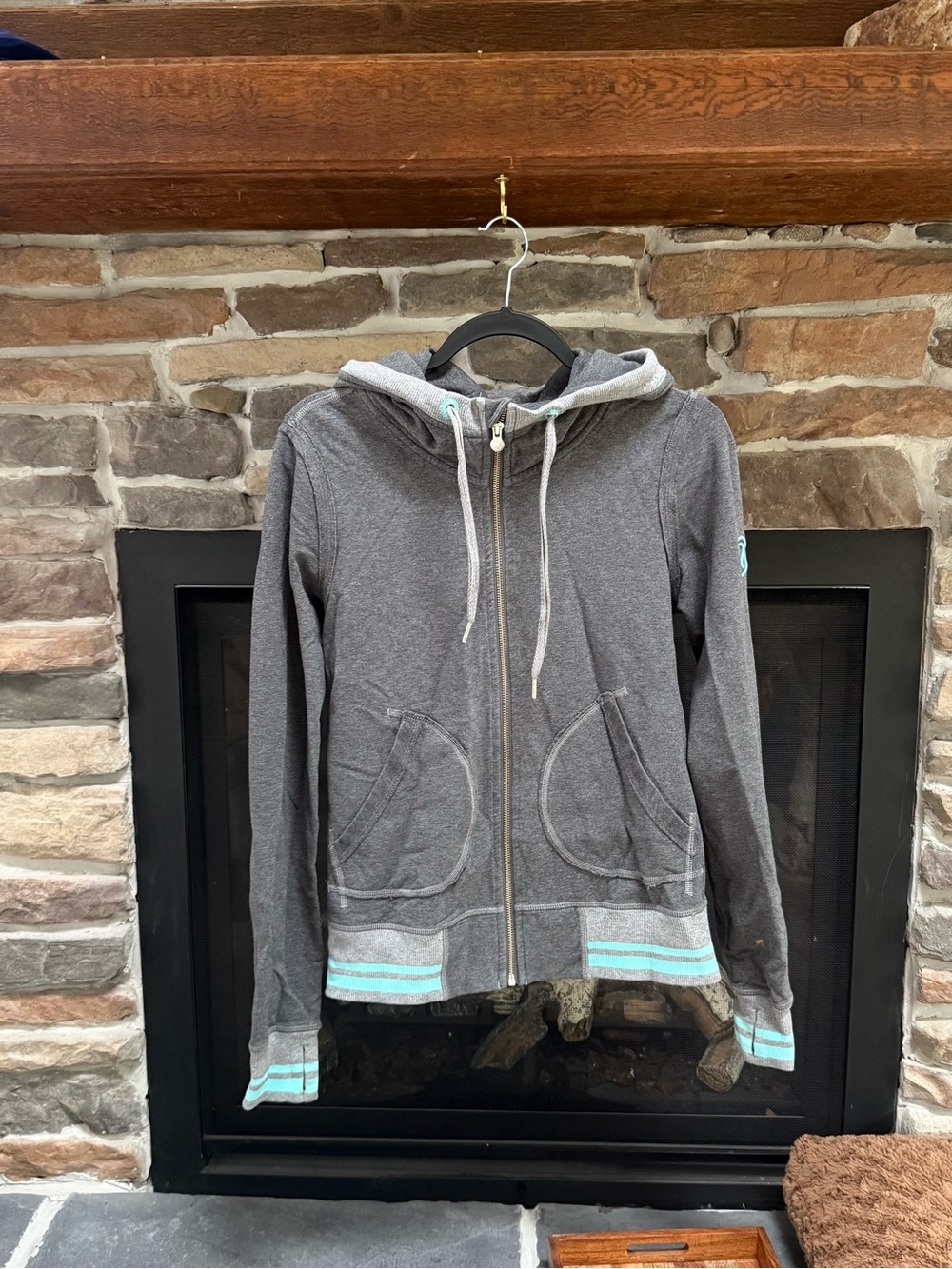 Lululemon Charcoal Gray/ aqua full zip hoodie jackets medium athleisure yoga